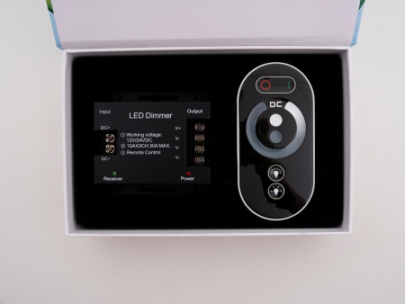 Контроллер одноцветный с пультом Т3 RF 30A (3*10А)  сенсорный ПДУ,  LEDS POWER