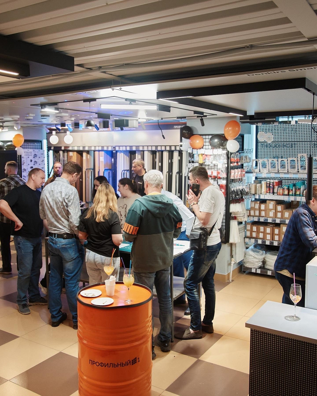 Открытие магазина "Профильный №1"